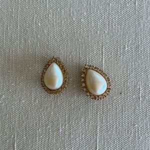 Richelieu Gold and Faux Pearl Teardrop Earrings